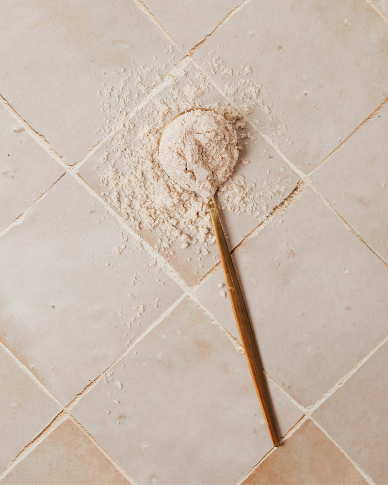 Measure 3 heaped tablespoons of Whey Protein Isolate